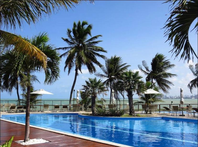 Apartamento A Beira Mar Com Piscina Estilo Resort Cabedelo Exterior photo